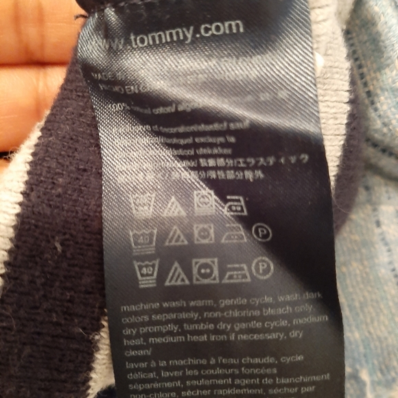 Tommy Hilfiger medium grey w/ navy stripes longslv - Picture 4 of 5